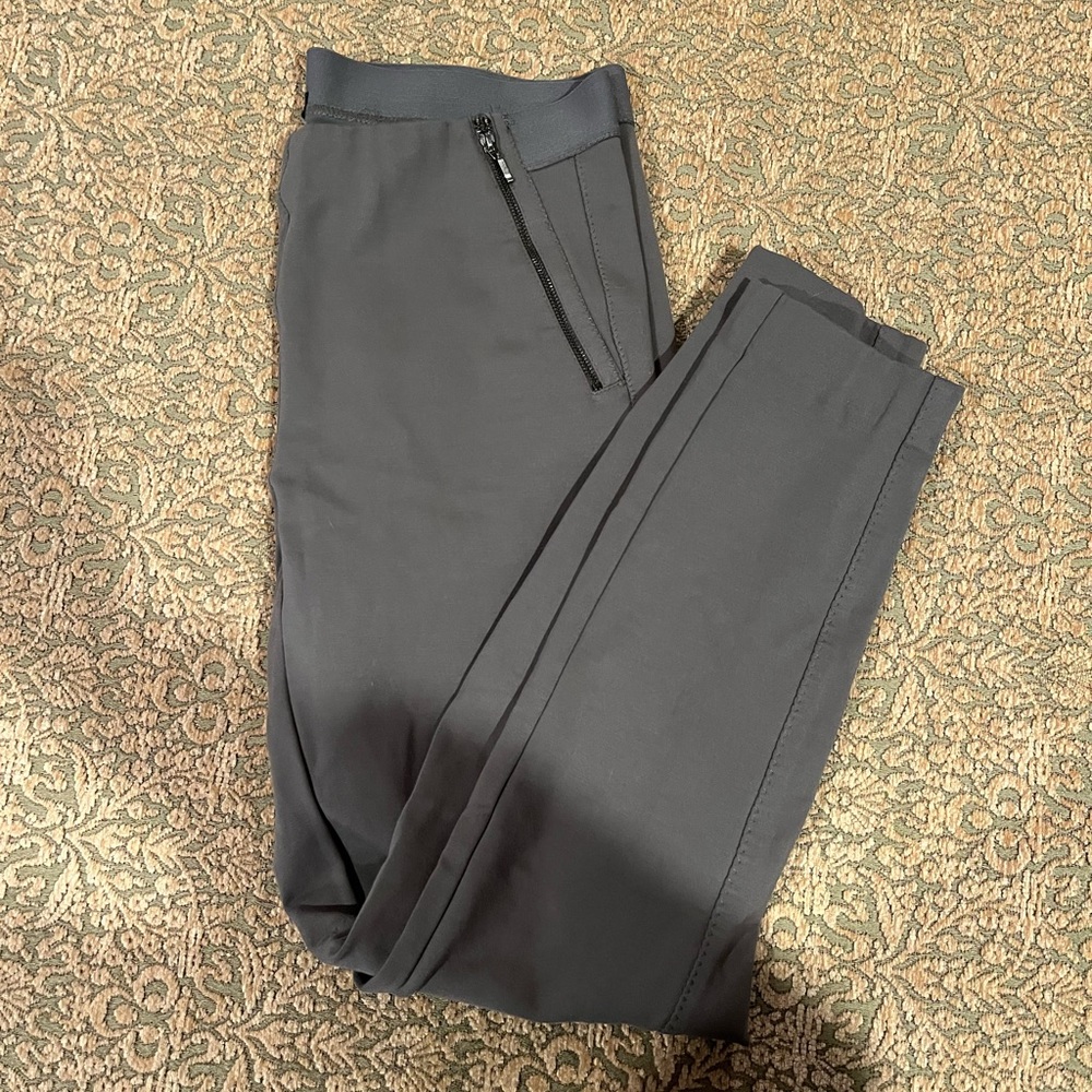 Willi Smith size 8 grey pants